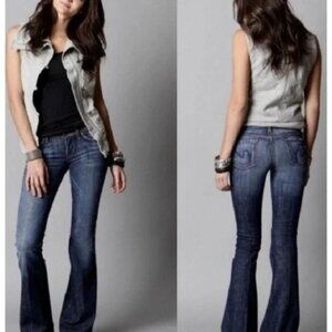 COH Citizens of Humanity Jeans Ingrid 002 Low Waist Flare Size 28x33.5 Dark Wash